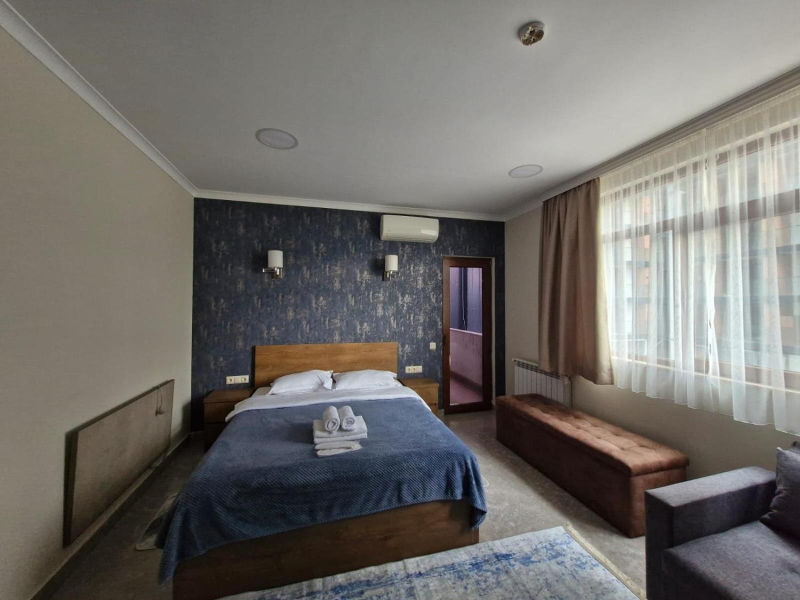 Liana Sea & Sky Suites Batumi Exterior photo